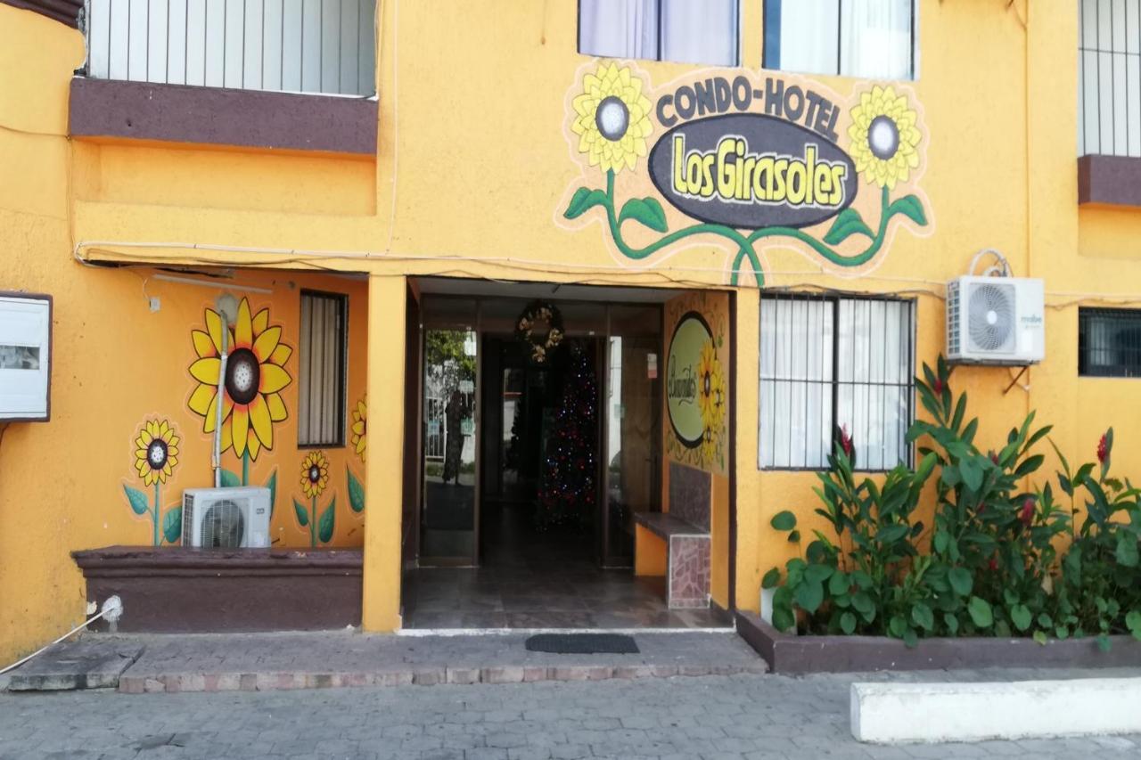 Condo Hotel Los Girasoles Santa María Huatulco Exterior foto